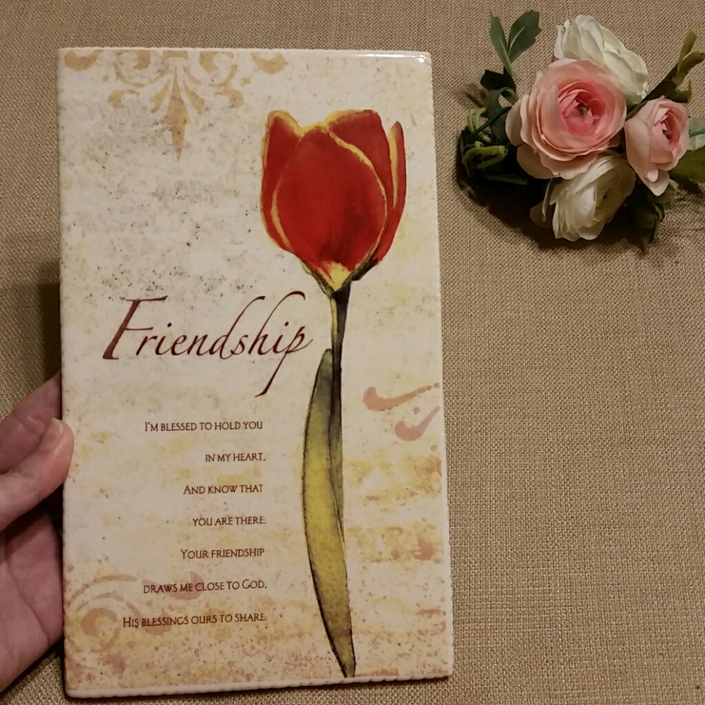 🎁FREE WITH PURCHASE.    NWT Decorative tile art